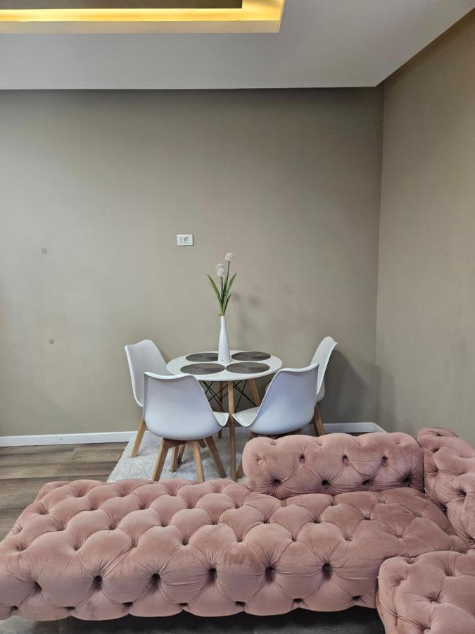 Laci Lak Premium Apartment オラデア エクステリア 写真